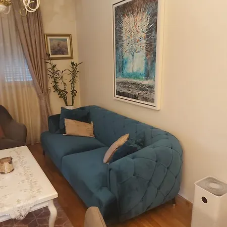 Oscar Apartment